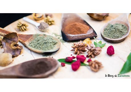 Erbe riflessanti per capelli scuri